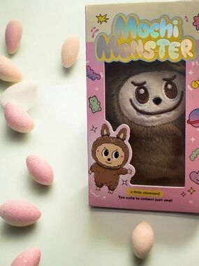 Mochi Monster Plush in Pink Box